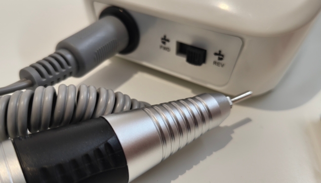 Indispensabile | Fresa per Unghie da 35000 rpm con Accessori